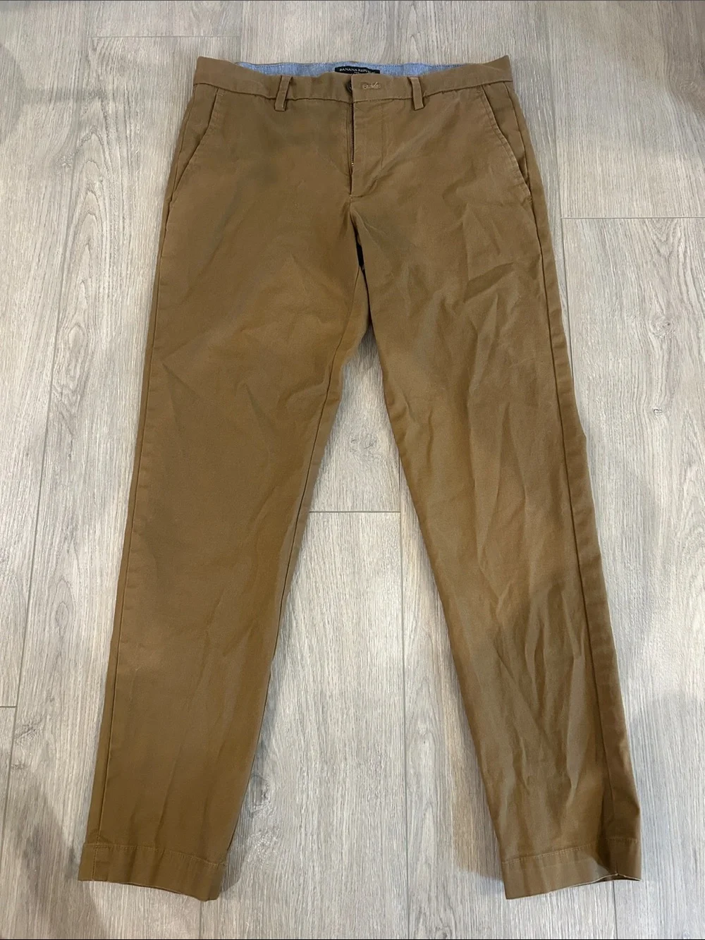 Banana Republic Men's Chino Pants in Brown 30x30